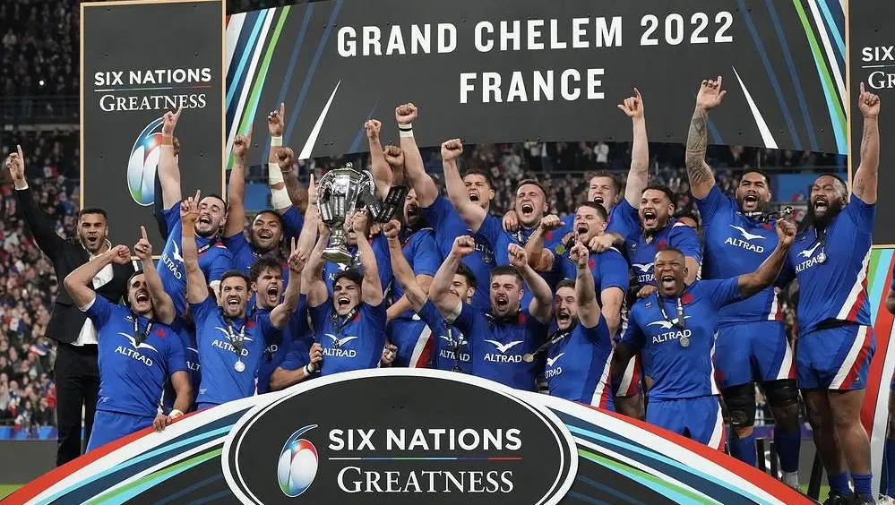 La France célèbre le Grand Chelem, l’Irlande au moins la triple couronne